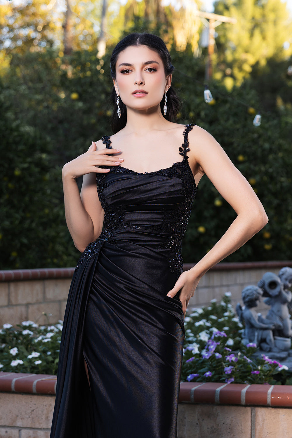 Square Neck Sleeveless Formal Gown with train