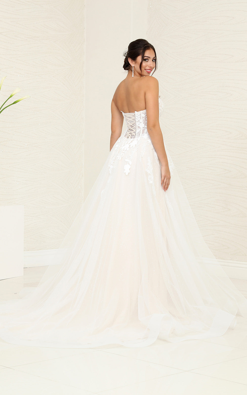 Sweetheart A-Line Wedding Gown