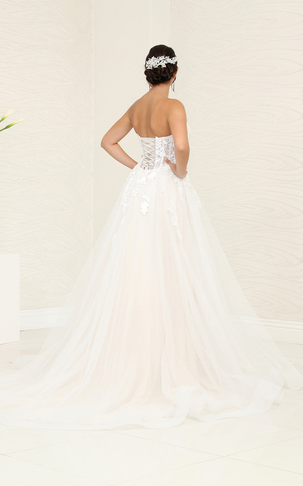 Sweetheart A-Line Wedding Gown