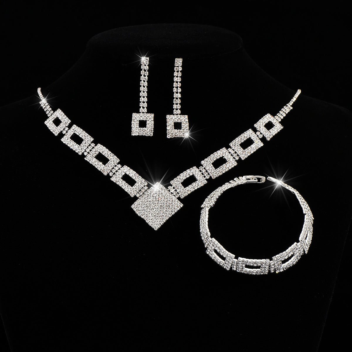 Dazzling 3-Piece Jewelry Set